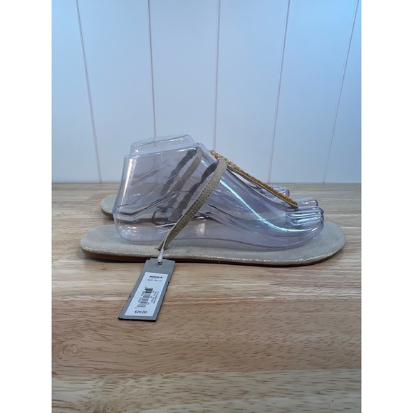 APT 9 champagne thong sandals size L‎ (9-10) - Picture 3 of 5